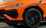 05 Lamborghini Urus SE 2024 wheel and headlight 05 Lamborghini Urus SE 2024 wheel and headlight