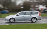 Volvo V70 v Skoda Superb