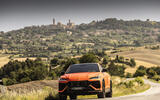 13 Lamborghini Urus SE IV 2024 review front driving performance 13 Lamborghini Urus SE IV 2024 review front driving performance
