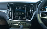 13 Volvo V60 PHEV RT 2022 infotainment 3