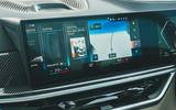 14b BMW X7 M60i RT 2023 infotainment 14b BMW X7 M60i RT 2023 infotainment