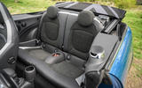 19 Mini Convertible 2021 RT rear seats