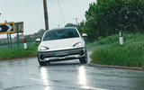 20 Hyundai Ioniq 6 RT 2023 front cornering oversteer