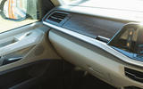 20 Volkswagen Multivan RT 2023 wood trim