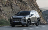 2026 RAV4 PHEV  Avantgarde Bronze dynamic 007