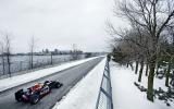 Red Bull F1 car on ice: pics