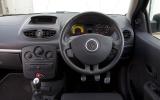 no title Video: Focus RS500 v Clio Cup