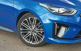 Kia Proceed GT-Line 2019 road test review - alloy wheels