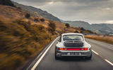 993r 2022 009 rear tracking 993r 2022 009 rear tracking