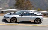 Comparison: new BMW i8 vs Porsche 911