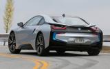 Comparison: new BMW i8 vs Porsche 911