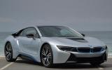 Comparison: new BMW i8 vs Porsche 911