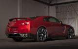 2014 Nissan GT-R revealed