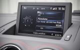 Peugeot RCZ R infotainment system
