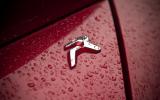 Peugeot RCZ R badge