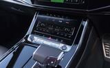 Audi Q7 interior climate control screens