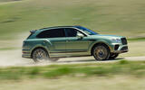 Bentley Bentayga Speed review 2025 01 panning