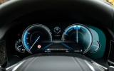 7 Series Eco-Mode instrument cluster