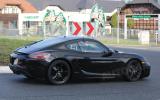Facelifted Porsche Cayman spotted Facelifted Porsche Cayman spotted