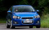 Chevrolet Aveo cornering