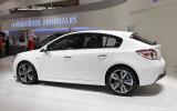 Paris motor show: Chevrolet Cruze hatch