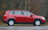 If you’re prepared to keep to a 70mph motorway cruise, you’ll get commendable fuel efficiency Chevrolet Orlando side profile