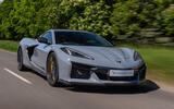 Corvette E RAY review 2025 001