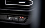 dacia jogger road test 2023 15 buttons
