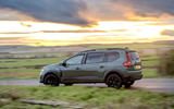 dacia jogger road test 2023 23 panning