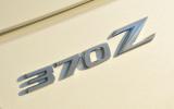 370Z badging