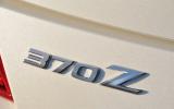 370Z badging