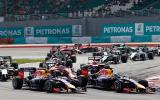 Hamilton dominates Malaysian GP