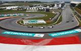 Hamilton dominates Malaysian GP