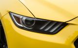 Ford Mustang bi-xenon headlights