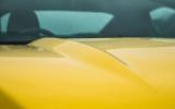 Ford Mustang bonnet grooves