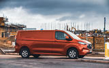 ford transit custon review 2024 31 static