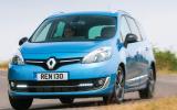 Renault Grand Scenic cornering