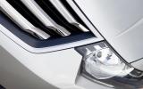 Multi-slat grille is a clear tilt at Mercedes C-class. It’s less simple and elegant than the very clean style  of its predecessor. Honda Accord front grille