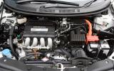 Hybrid system adjusts electric motor’s input depending on the mode Honda CR-Z hybrid engine