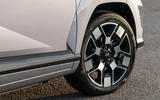 hyunda kona electric review 2023 007 wheel