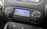 Hyundai ix35 climate control switchgear