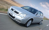 01 vauxhall signum tracking
