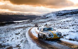 1 classic car racing