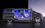 10 Mercedes Vision V side studio