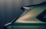 Bentley Bentayga facelift - rear fin  Bentley Bentayga facelift - rear fin