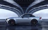 Abarth 124 GT revealed with removable hard top