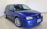 Volkswagen Golf R32 - front
