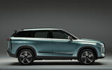 1 JAECOO 7 PHEV side