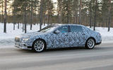Mercedes-Benz S-Class spy shot 2020 - tracking side Mercedes-Benz S-Class spy shot 2020 - tracking side