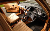 Mercedes-Benz W123 - interior